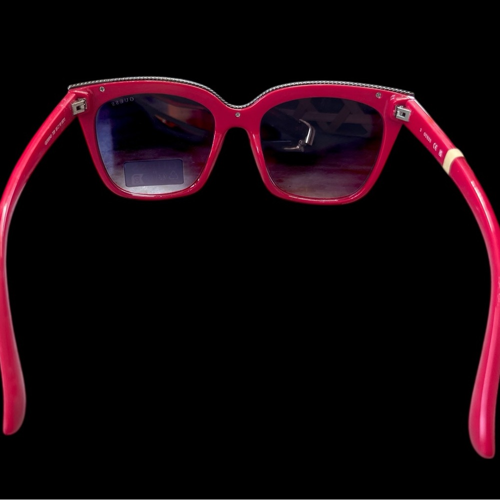 NWT Guess Bold Hot Pink/Red Sunglasses - Picture 5 of 11